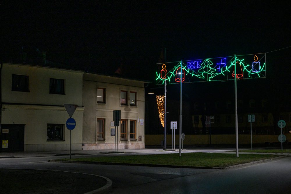 Vianočná výzdoba a osvetlenie v Sabinove