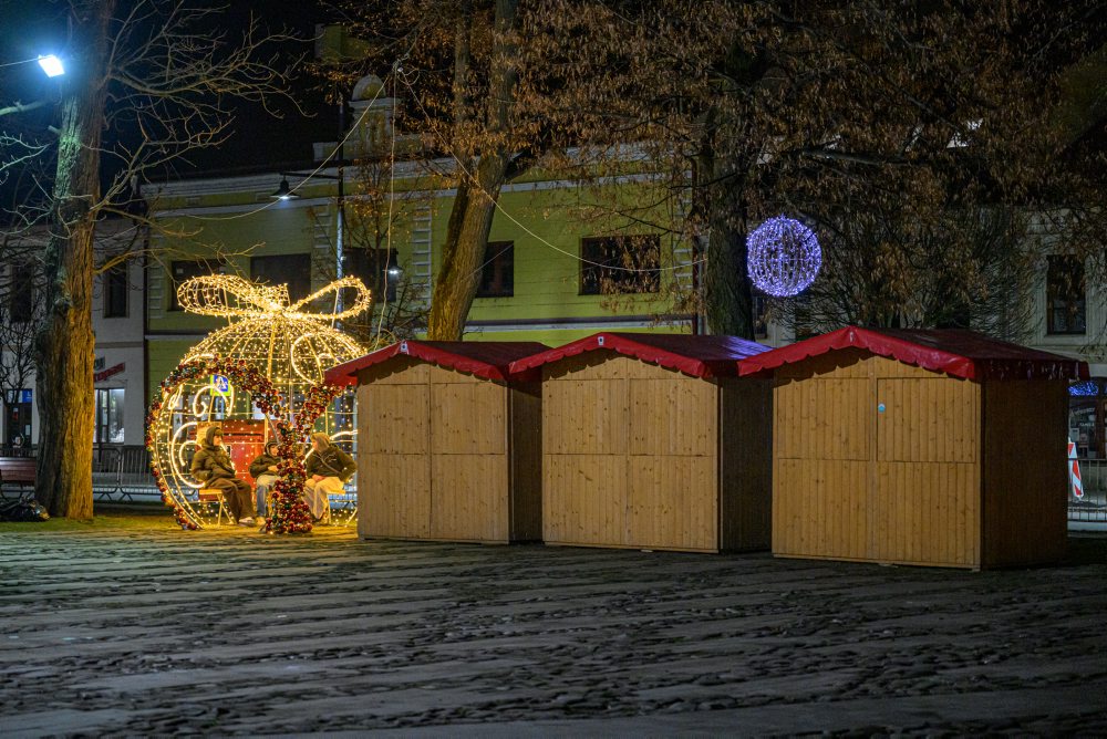 Vianočná výzdoba a osvetlenie v Sabinove