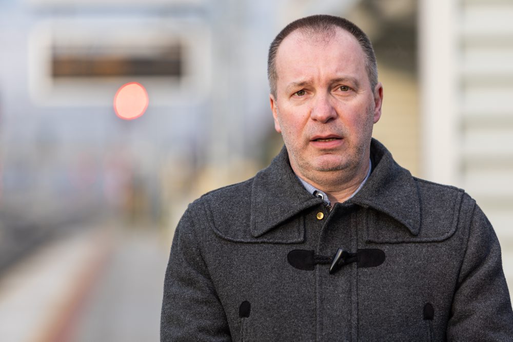 ŽSR dokončili modernizáciu železničného úseku Váh - Varín - Strečno