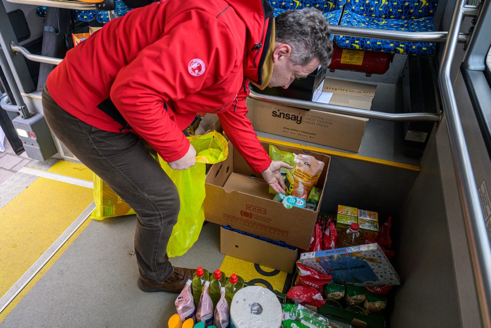 Charitatívny autobus v Prešove vyzbiera pomoc pre ľudí v núdzi