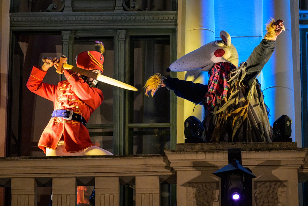 Na historickom múzejnom balkóne v Košiciach ožili legendárne divadelné scény