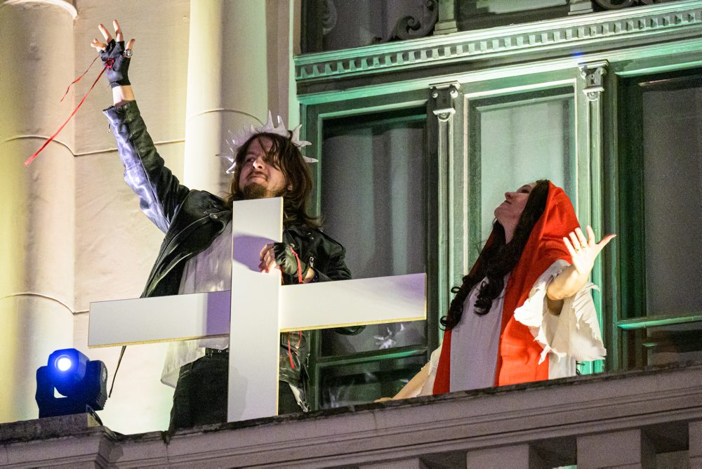 Na historickom múzejnom balkóne v Košiciach ožili legendárne divadelné scény