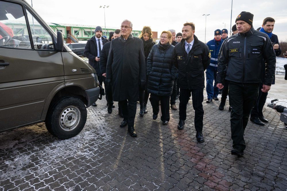   Brífing ministra vnútra M. Šutaja Eštoka  a ministra vnútra Bavorska Joachima Herrmanna