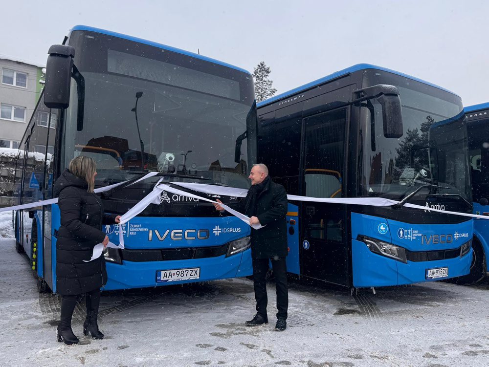 Do regionálnej autobusovej dopravy na Orave a Liptove pribudlo 19 autobusov