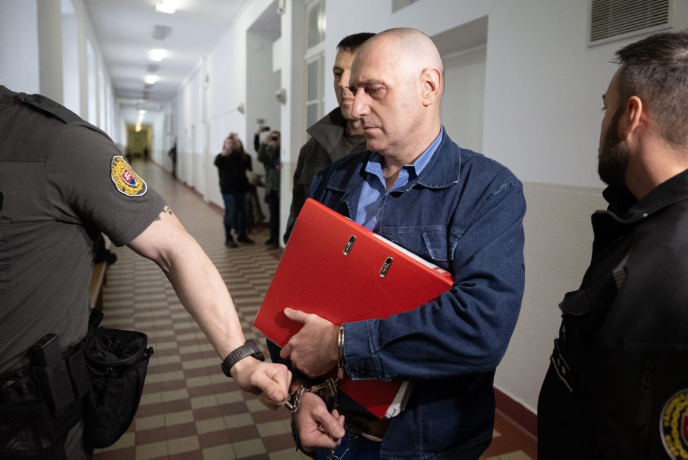 Súdne pojednávanie v prípade vraždy Ernesta Valka