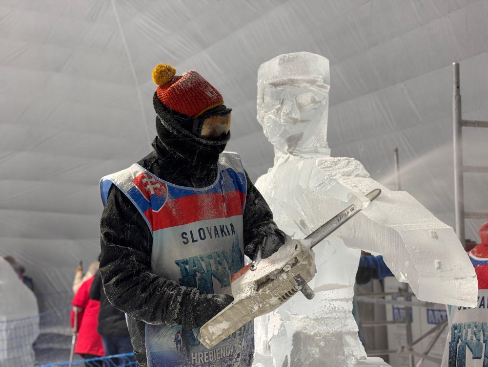 Majstrovstvá v stavaní ľadových sôch Tatry Ice Master Hrebienok - 12. ročník medzinárodných majstrovstiev v stavaní  ľadových sôch