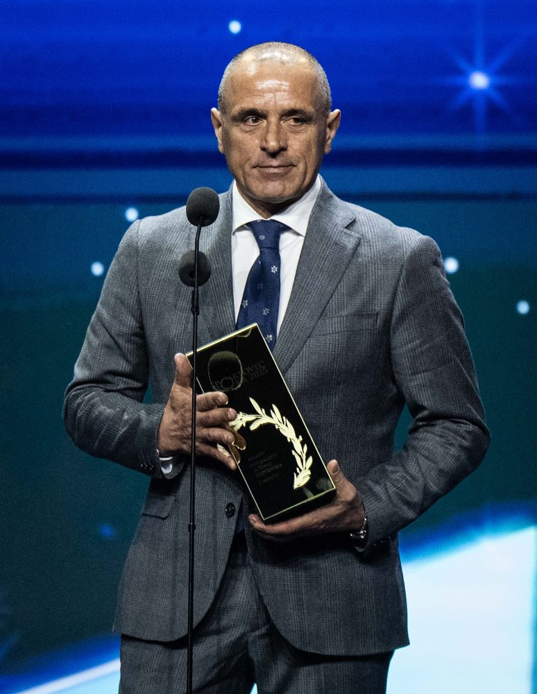 Tituly Športovec roka SR 2025 pre Zapletalovú a hádzanárky do 17 rokov