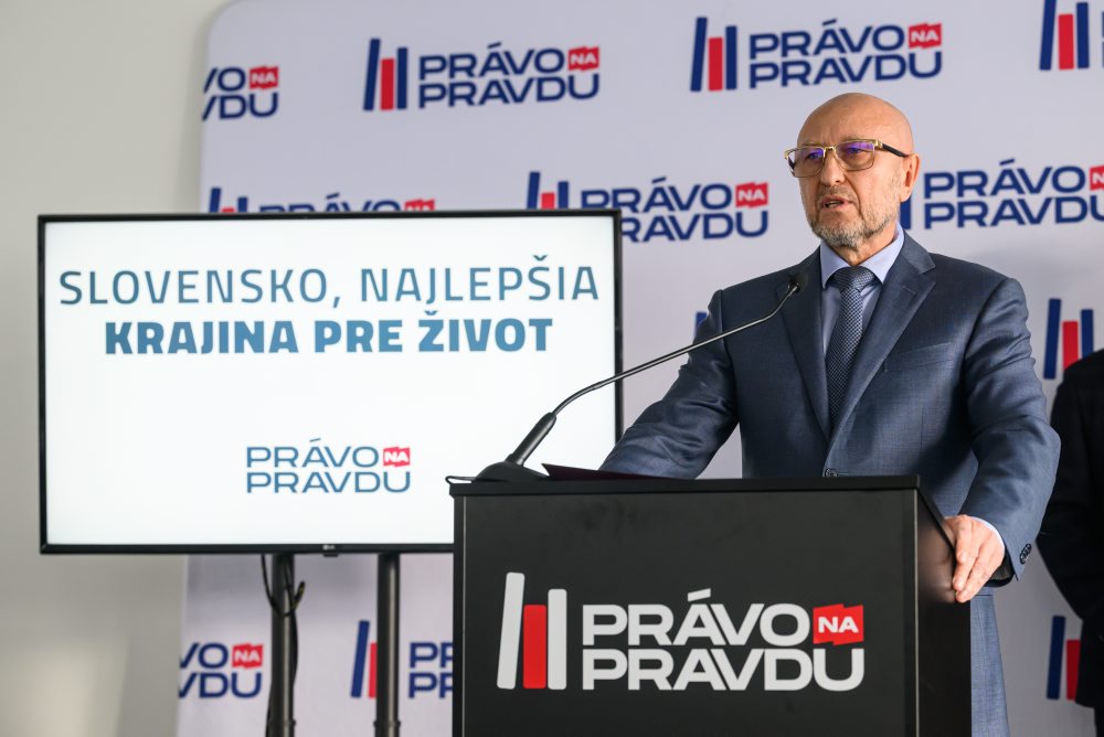 TK politickej strany PRÁVO NA PRAVDU pri príležitosti svojho oficiálneho vstupu na politickú scénu 