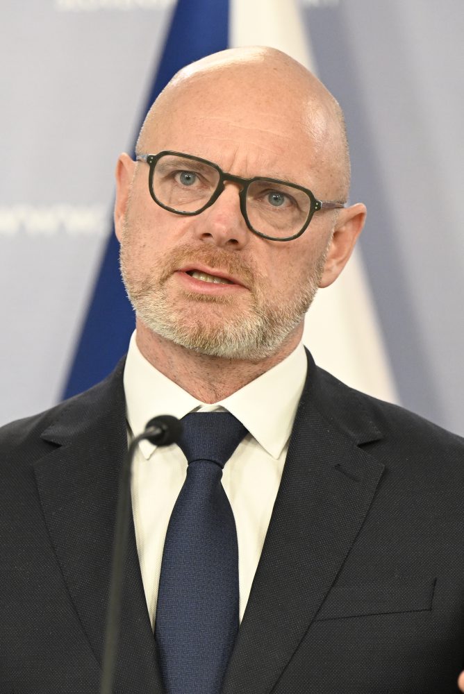 Spoločná tlačová konferencia ministrov školstva SR a ČR po ich bilaterálnom stretnutí v Bratislave