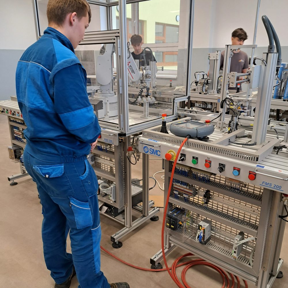 Poprad: V areáli SOŠ elektrotechnickej v Matejovciach pribudol technický polygón