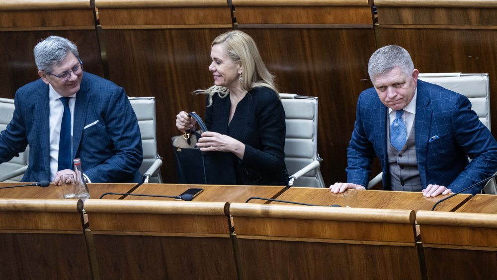 Parlament odmietol vysloviť nedôveru vláde SR