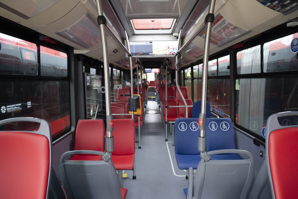 Primátor Bratislavy predstavil nové ekologické autobusy na stlačený zemný plyn