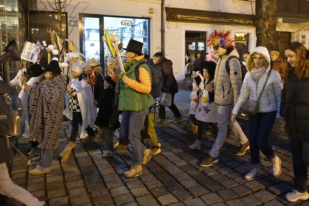 Tradičný fašiangový sprievod v Bratislave 
