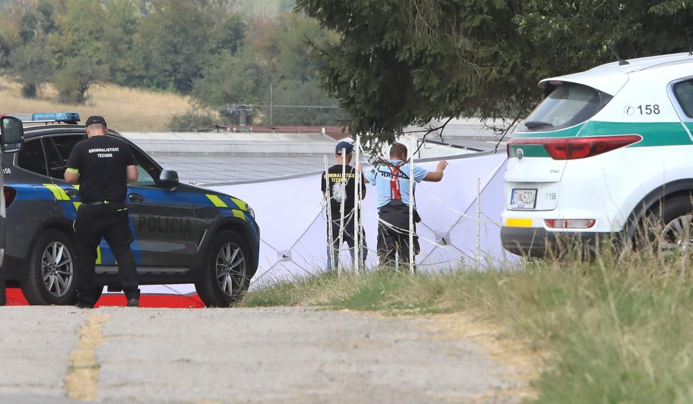 Pri páde malého lietadla v Očovej zahynuli 3 ľudia