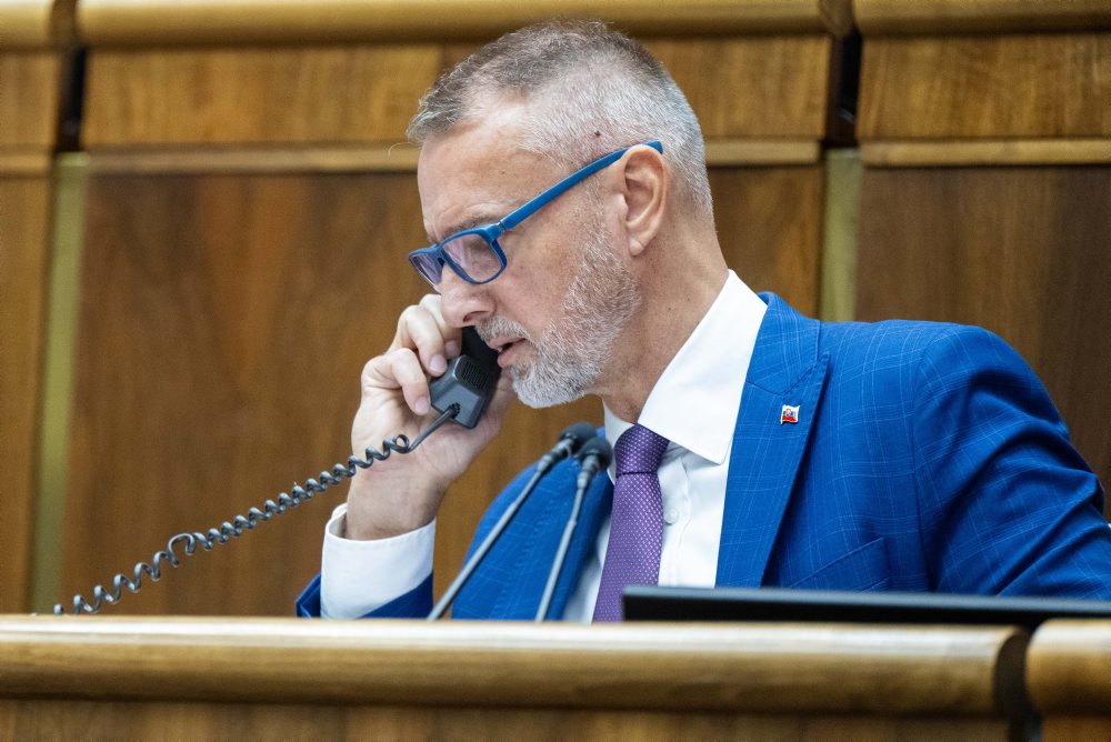 46. schôdza Národnej rady SR 