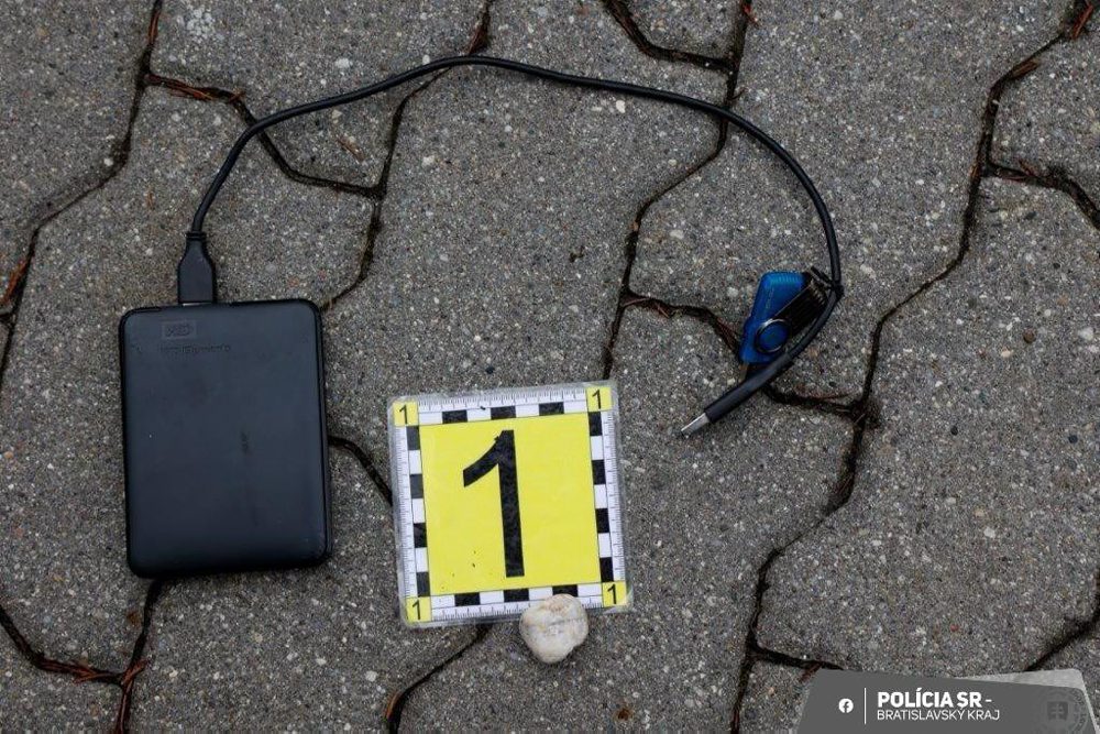 Polícia obvinila ženu z Bratislavy a tri obchodné spoločnosti za daňový podvod