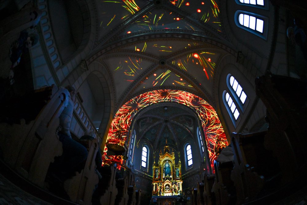 Fotografická inštalácia v podchode Hasičská