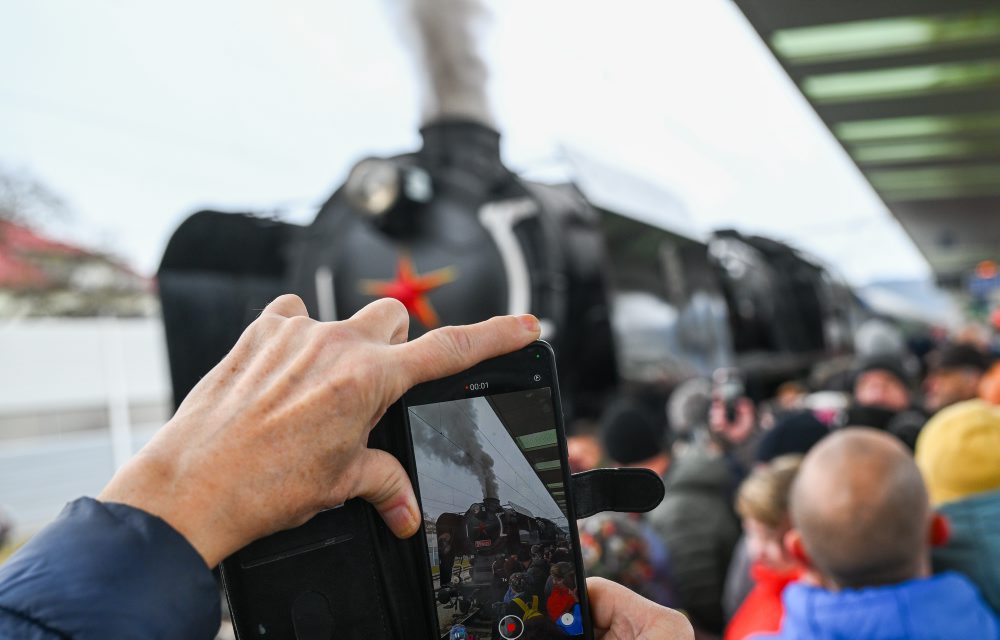 Otvárací ceremoniál Európskeho hlavného mesta kultúry Trenčín 2026 odštartoval fašiangovým sprievodom v uliciach Trenčína 