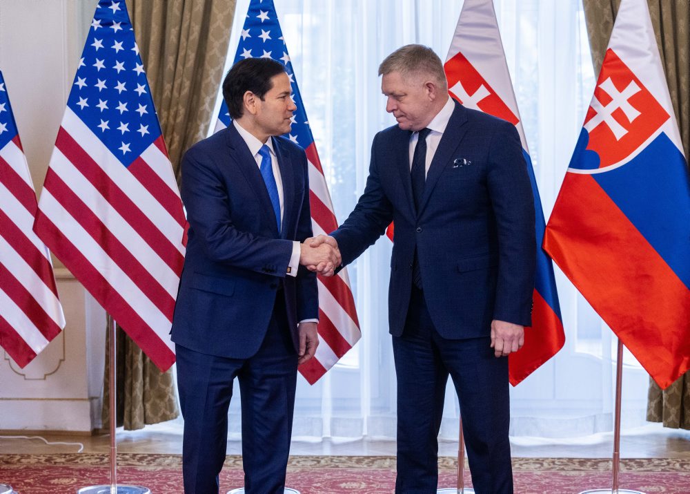Šéf americkej diplomacie Marco Rubio pricestoval na Slovensko, stretol sa s premiérom Robertom Ficom