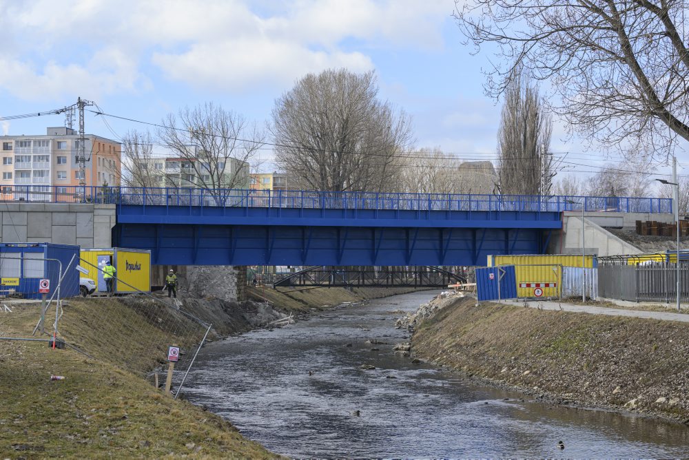 Prestavba železničného mosta v Poprade 
