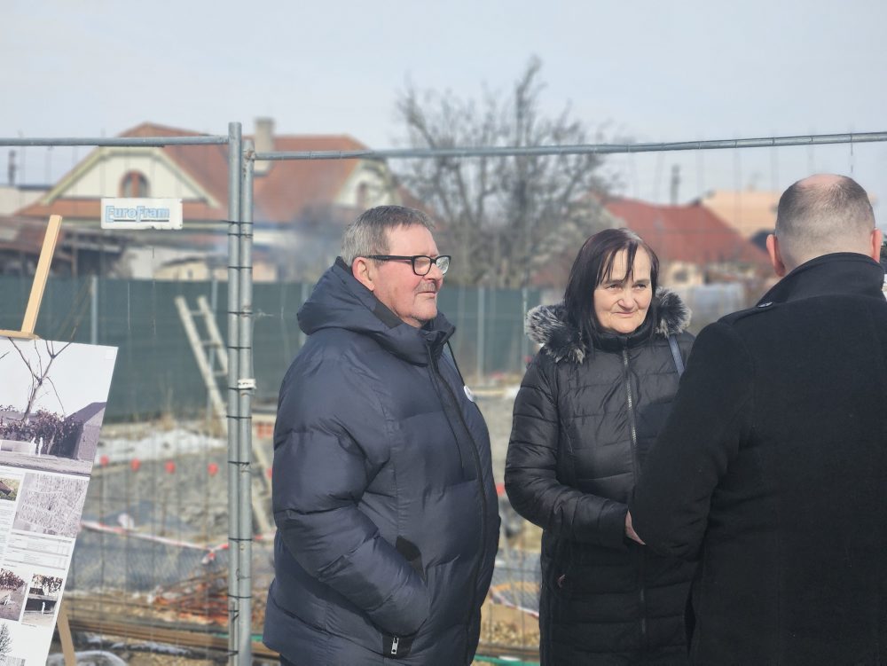 8. výročie vraždy Jána Kuciaka a jeho snúbenice Martiny Kušnírovej vo Veľkej Mači v okrese Galanta 