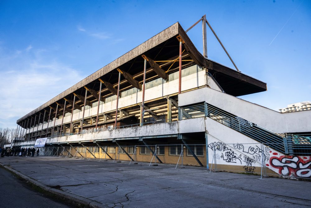 1. etapa prác na obnove štadióna Športového centra polície v bratislavskej mestskej časti Dúbravka