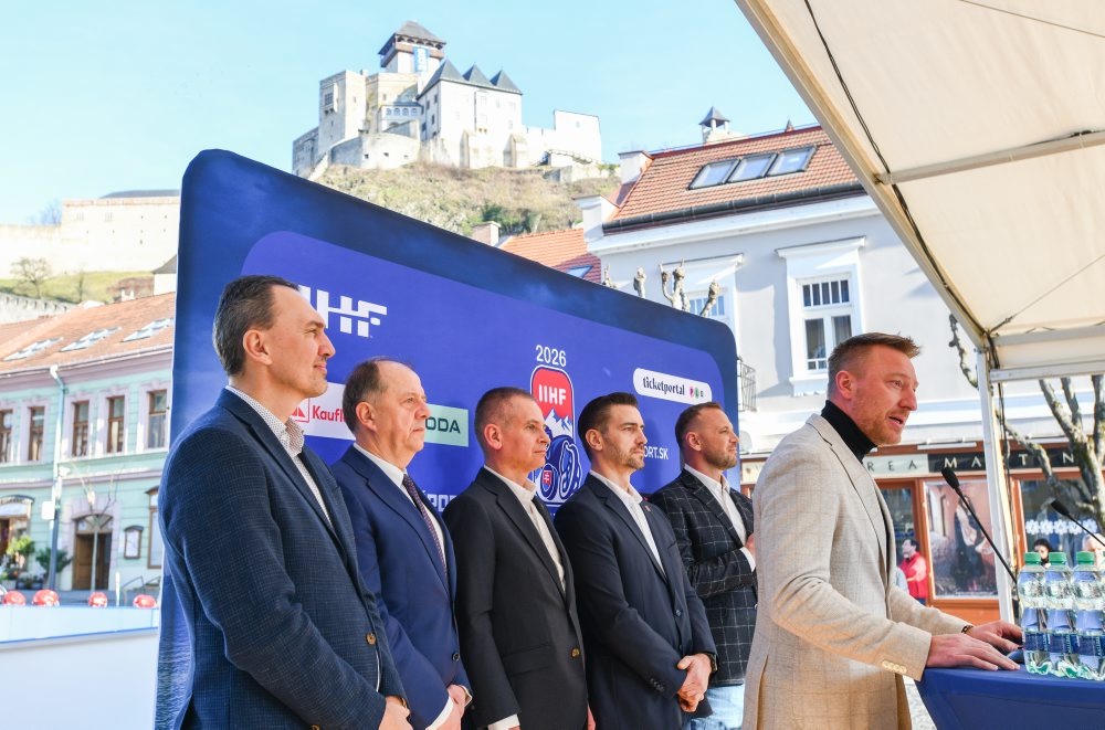 Tlačová konferencia k 2026 IIHF Majstrovstvá sveta v ľadovom hokeji hráčov do 18 rokov