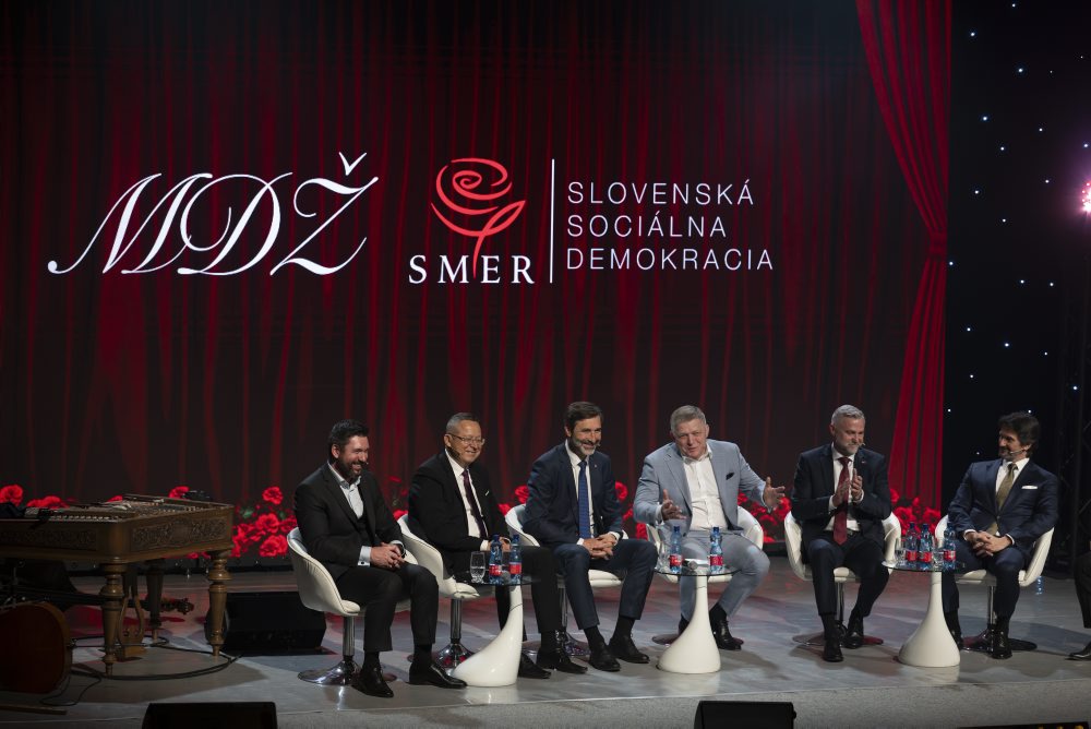 Predstavitelia strany SMER–SD oslávili Medzinárodný deň žien podujatím v bratislavskej Dúbravke