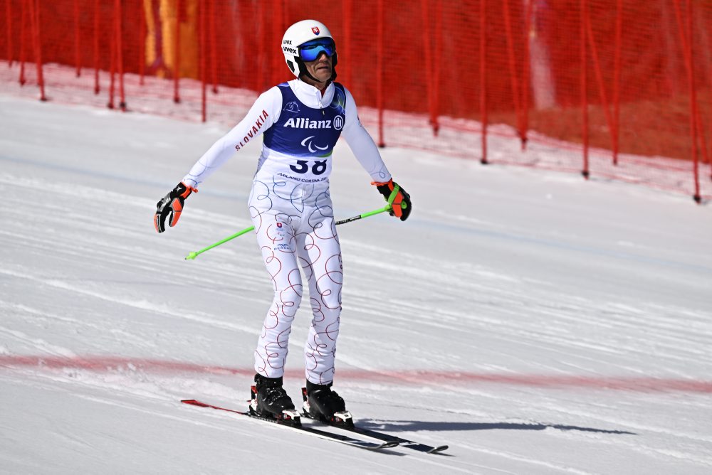 Zjazd mužov na zimných paralympijských hrách