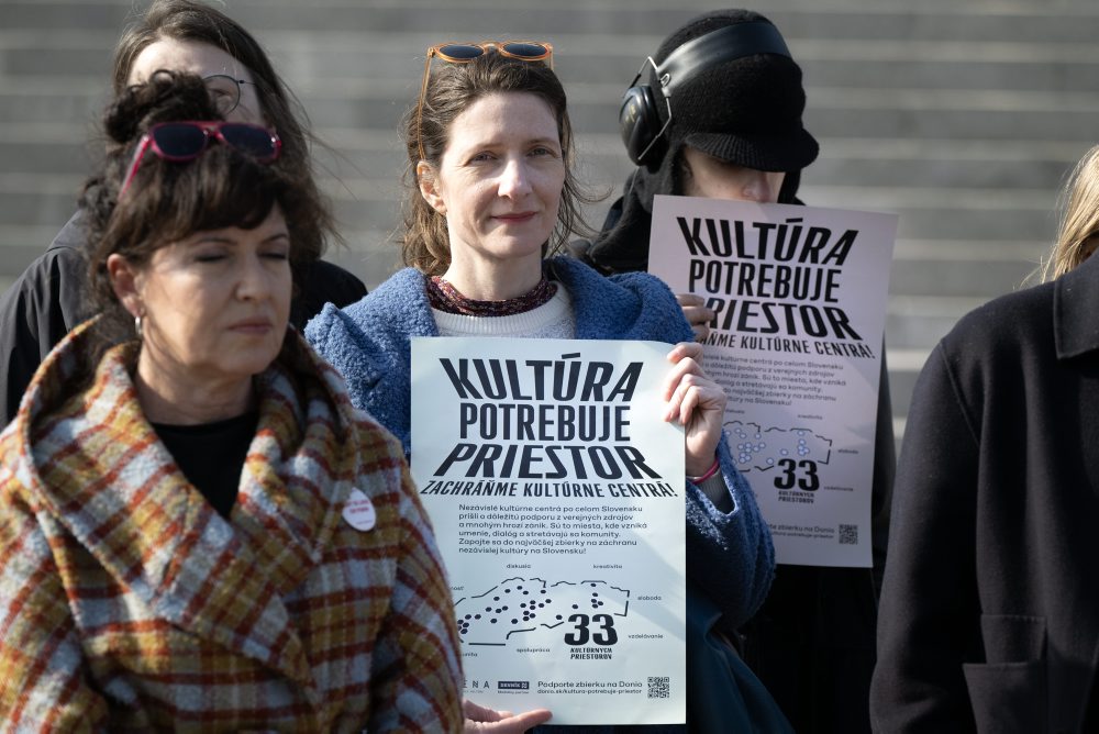 Brífing zástupcov siete nezávislých kultúrnych centier Anténa