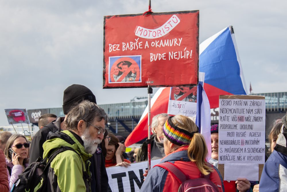 Zhromaždenie v Prahe proti krokom vlády a za budúcnosť Česka