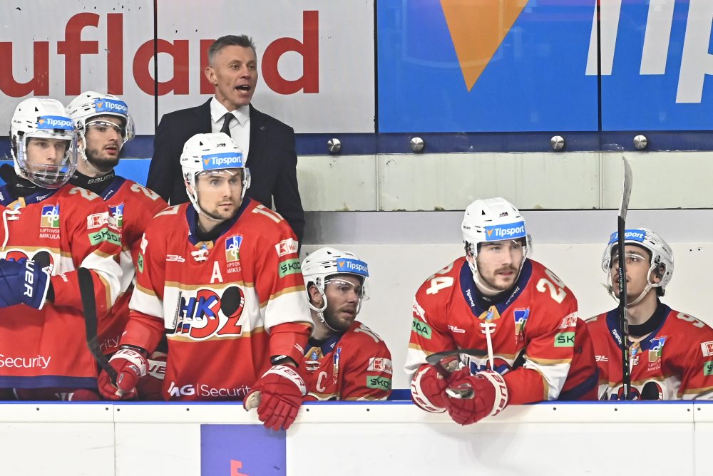 HK 32 Liptovský Mikuláš - HC Slovan Bratislava 