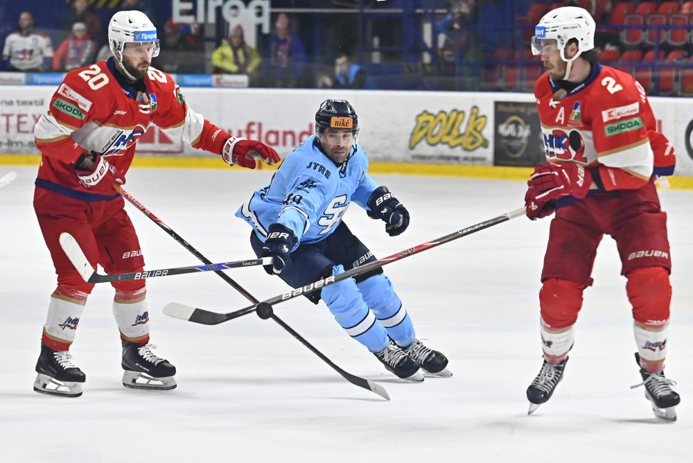 HK 32 Liptovský Mikuláš - HC Slovan Bratislava 
