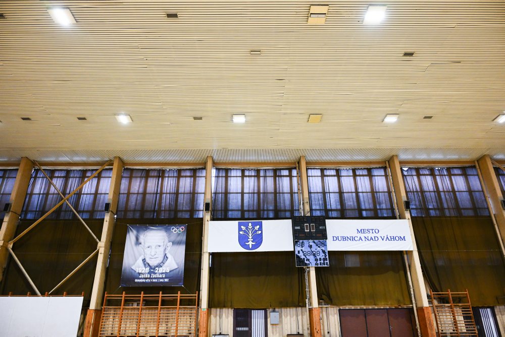 Modernizácia športovej haly v Dubnici nad Váhom