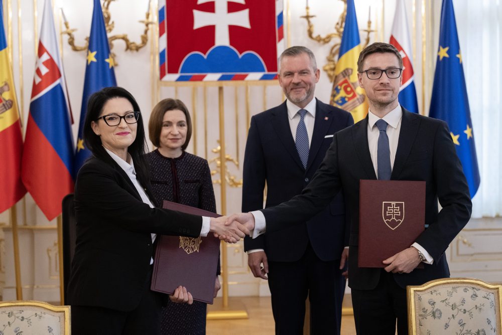 Prezident SR Peter Pellegrini prijal v Prezidentskom paláci prezidentku Moldavskej republiky Maiu Sanduovú