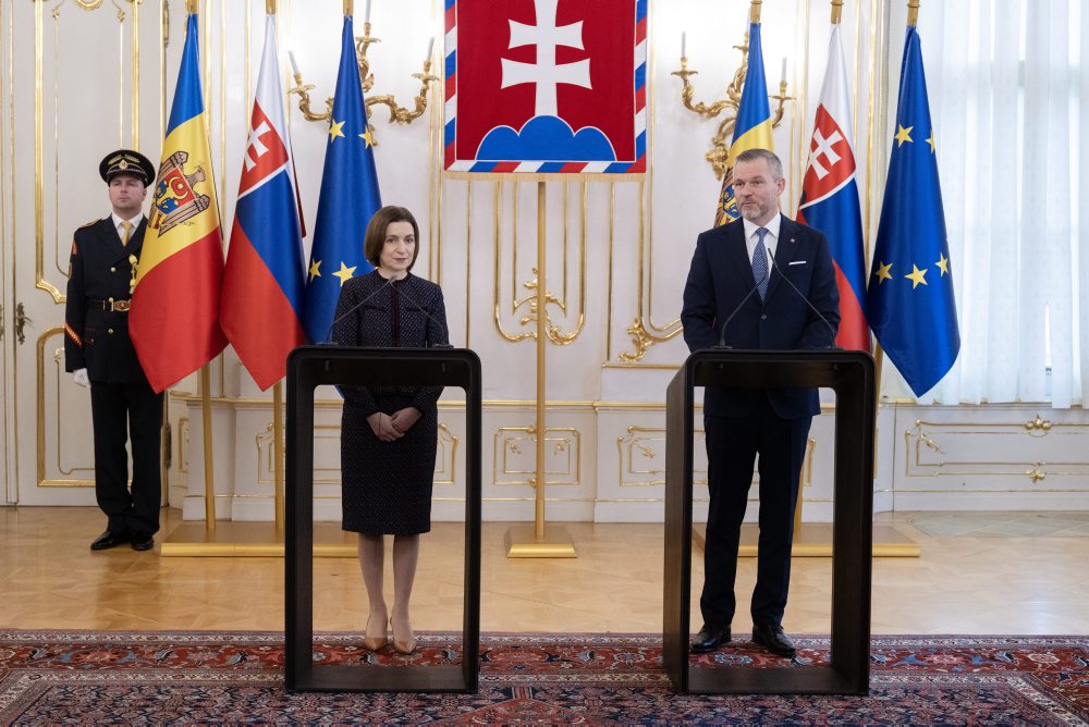 Prezident SR Peter Pellegrini prijal v Prezidentskom paláci prezidentku Moldavskej republiky Maiu Sanduovú