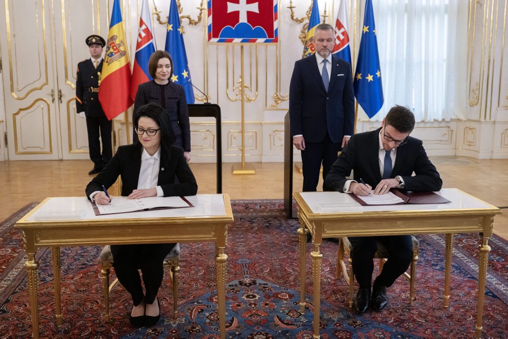 Prezident SR Peter Pellegrini prijal v Prezidentskom paláci prezidentku Moldavskej republiky Maiu Sanduovú