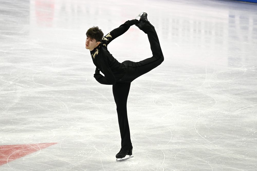 slovenský krasokorčuliar Adam Hagara 