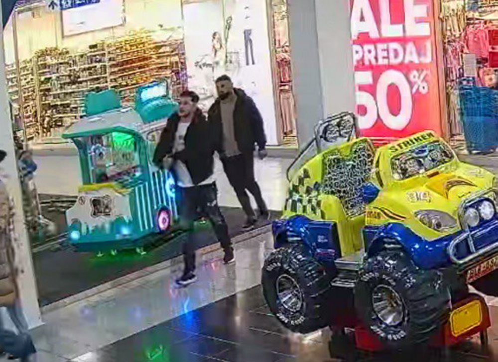 Polícia: Muž sa vydával za hluchonemého, ženu v Skalici okradol o 50 eur