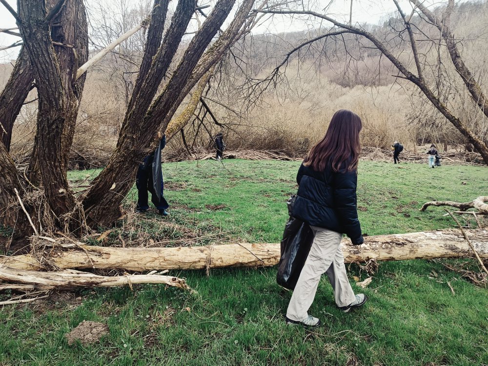 Enviro: Dobrovoľníci v sobotu čistia okolie rieky Slatina v Slatinke