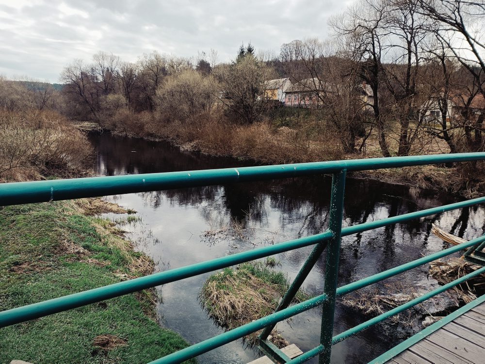 Enviro: Dobrovoľníci v sobotu čistia okolie rieky Slatina v Slatinke