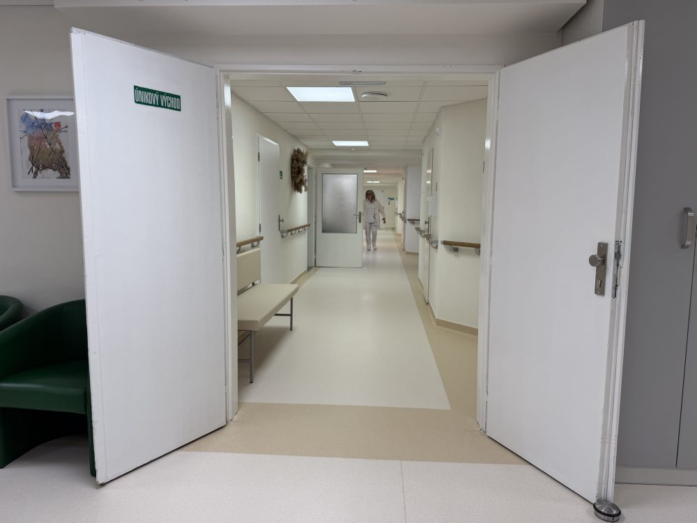 Otvorenie zrekonštruovaného psychiatrického lôžkového oddelenia v nemocnici v Bardejove