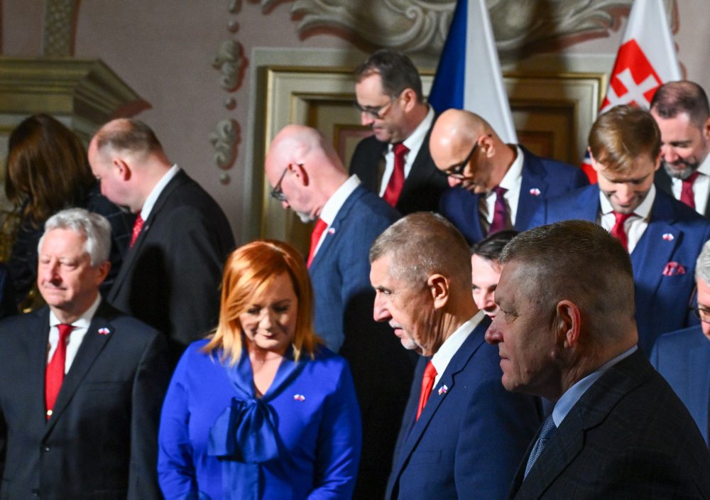 Spoločné zasadnutie vlád ČR a SR na zámku Nová Horka  