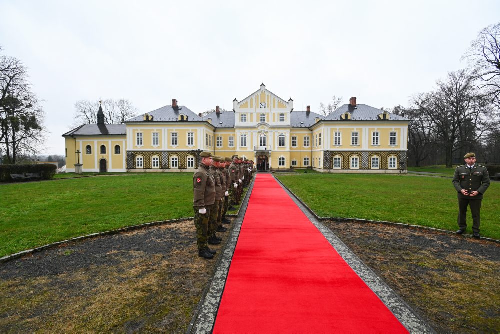 Spoločné zasadnutie vlád ČR a SR na zámku Nová Horka  