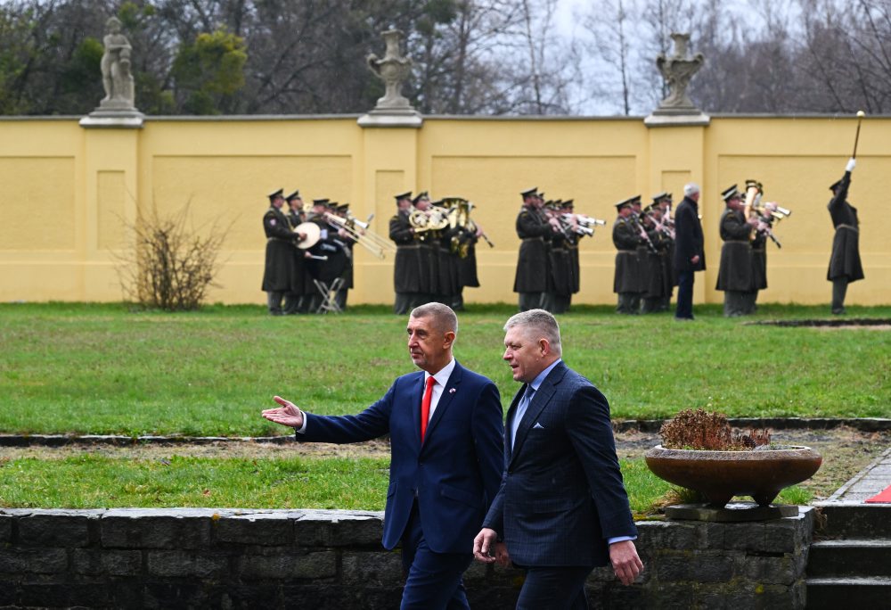 Spoločné zasadnutie vlád ČR a SR na zámku Nová Horka  