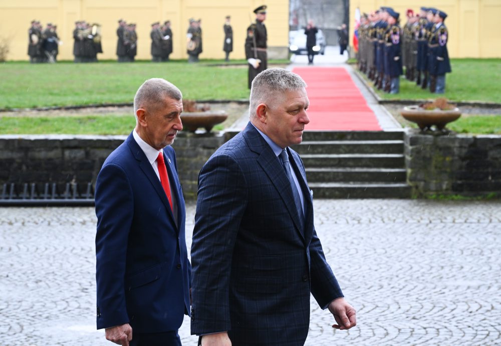 Spoločné zasadnutie vlád ČR a SR na zámku Nová Horka  