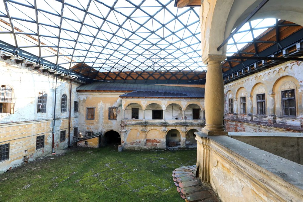 Kaštieľ Radvanských sa vracia do rúk mesta, pripravuje sa obnova NKP
