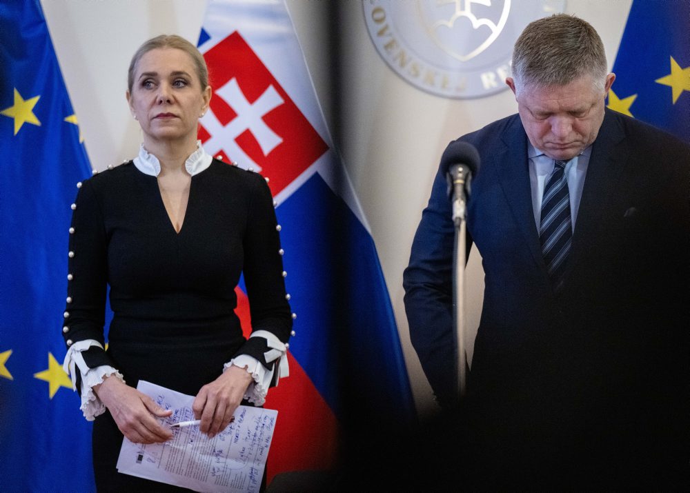 Premiér po 136. schôdze vlády SR: Stav ropnej núdze trvá, naftu však možno exportovať  