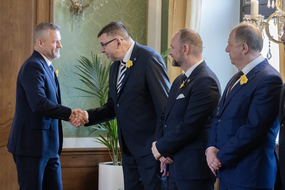 Prijatie predstaviteľov ZMOS-u, združenia SK8 a ÚMS v Prezidentskom paláci