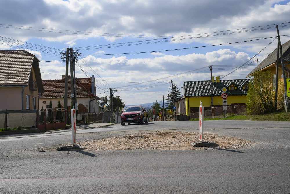 Výstavba okružnej križovatky a priľahlých komunikácií v obci Spišský Štvrtok